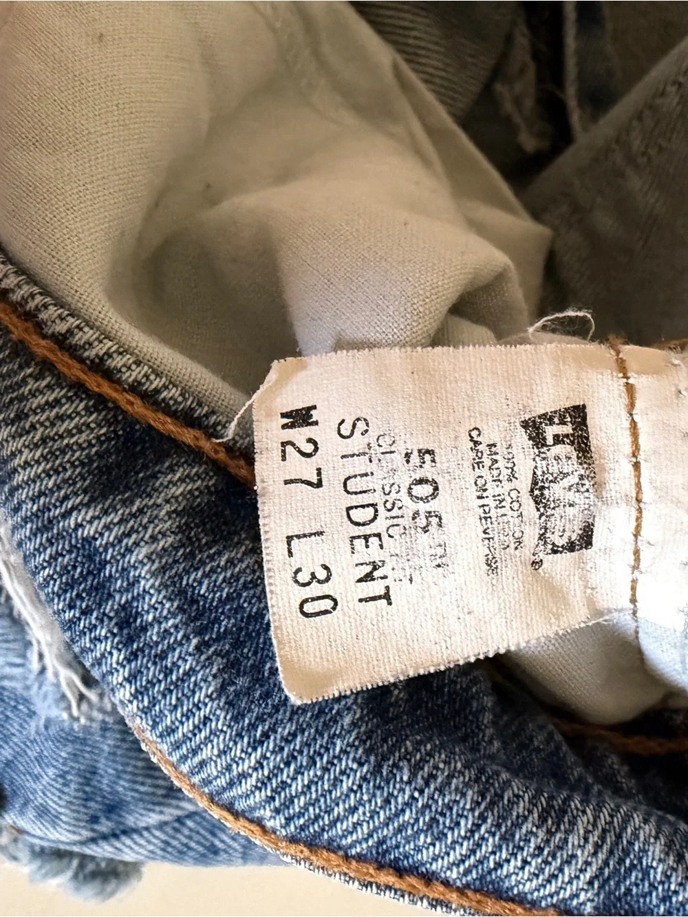Vintage LEVI denim shorts
